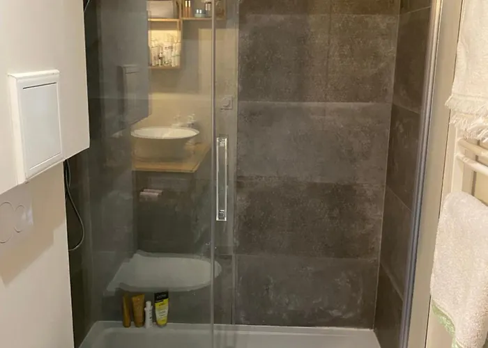 Villa à 2 Min à Pied De La *